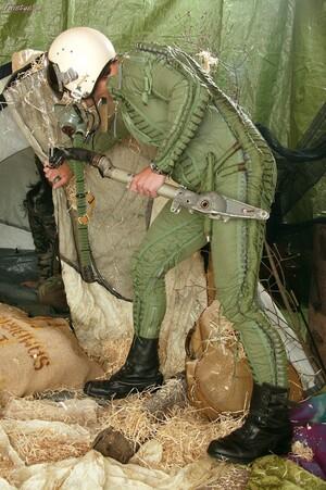 Original 852 px/ 1280 px