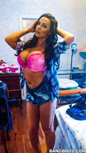 Original 900 px/ 1600 px