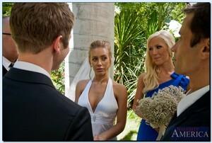 Original 850 px/ 573 px