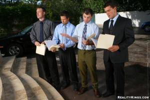 Original 765 px/ 510 px