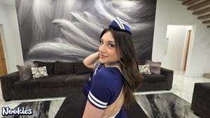 Original 2000 px/ 1126 px