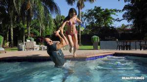 Original 3265 px/ 1837 px