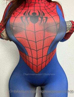 Original 1242 px/ 1643 px