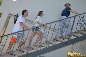 Original 900 px/ 600 px