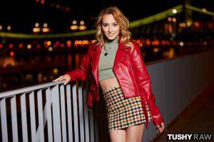 Original 3000 px/ 2000 px