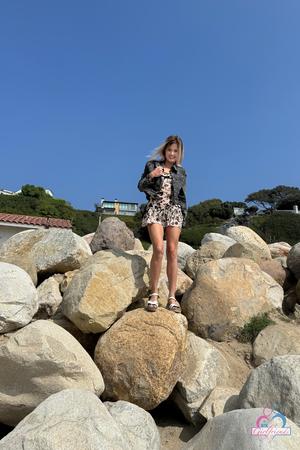 Original 2000 px/ 3000 px