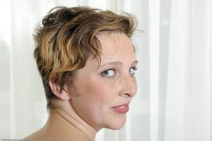 Original 1600 px/ 1064 px