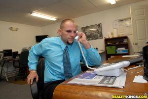 Original 3840 px/ 2568 px