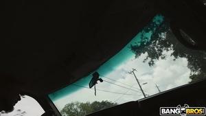 Original 1278 px/ 719 px