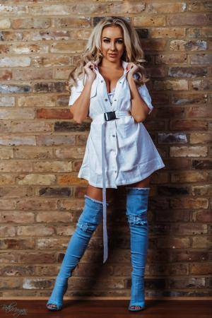 Original 3000 px/ 4500 px