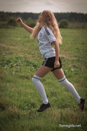 Original 3840 px/ 5760 px