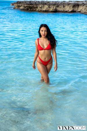 Original 2000 px/ 3000 px