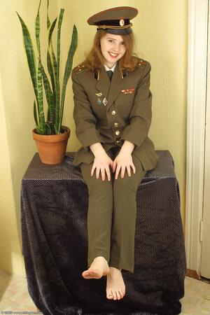 Original 682 px/ 1024 px