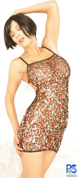 Original 887 px/ 1999 px