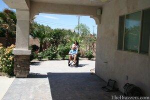 Original 900 px/ 600 px