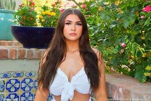 Original 4000 px/ 2662 px