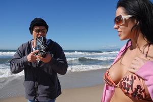 Original 1600 px/ 1074 px