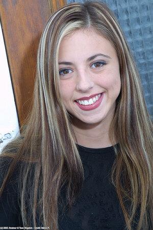 Original 683 px/ 1024 px