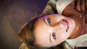 Original 1882 px/ 1058 px