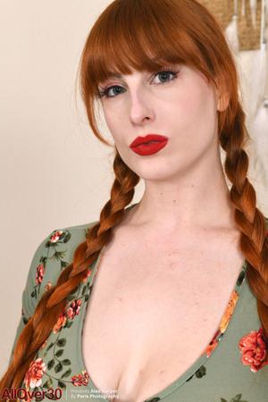 Original 3200 px/ 4800 px