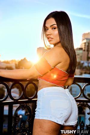 Original 2000 px/ 2999 px