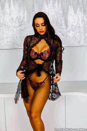 Original 1066 px/ 1600 px