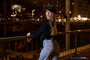 Original 2999 px/ 2000 px