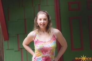 Original 980 px/ 653 px