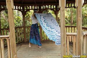 Original 1903 px/ 1269 px