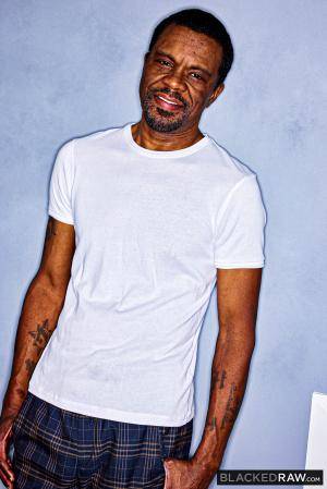 Original 2000 px/ 2999 px