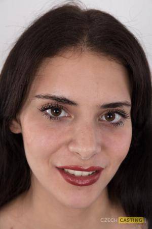 Original 533 px/ 800 px