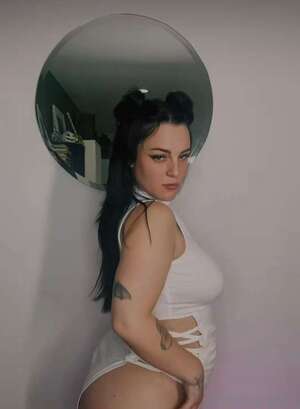 Original 587 px/ 800 px