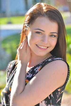 Original 852 px/ 1280 px