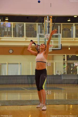 Original 852 px/ 1280 px