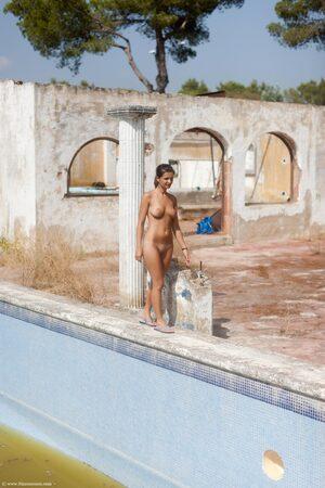 Original 1751 px/ 2627 px