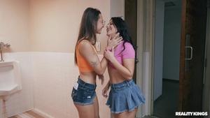 Original 1920 px/ 1080 px