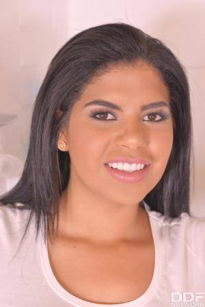 #DDF - Sheila Ortega