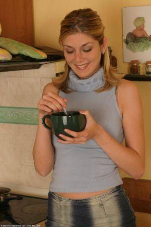 Original 854 px/ 1280 px