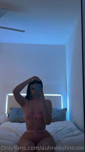 Original 1284 px/ 2282 px