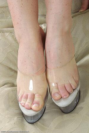 Original 682 px/ 1024 px