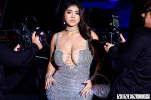 Original 2999 px/ 2000 px