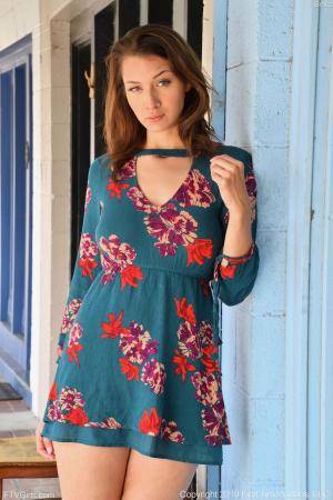 Original 852 px/ 1280 px