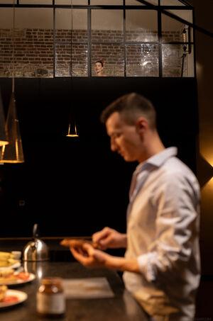 Original 3840 px/ 5792 px