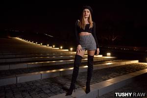 Original 2999 px/ 2000 px