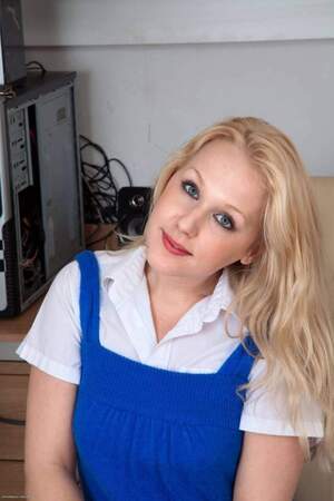 Original 1066 px/ 1600 px