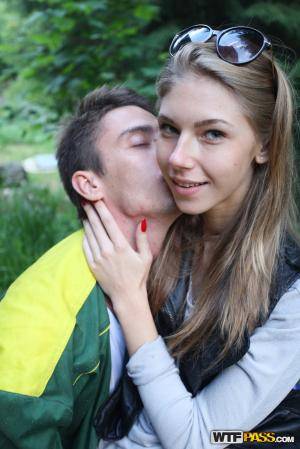 Original 1067 px/ 1600 px