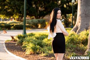 Original 3000 px/ 2000 px