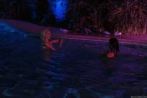 Original 2495 px/ 1663 px