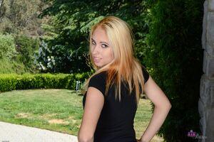 Original 3000 px/ 2000 px