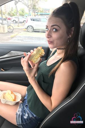 Original 2000 px/ 3000 px